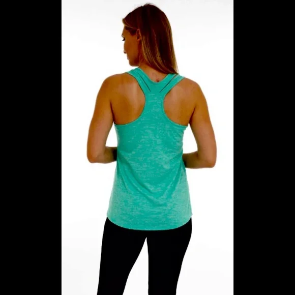 🌟Avia Racerback Active Tank - Picture 2 of 8